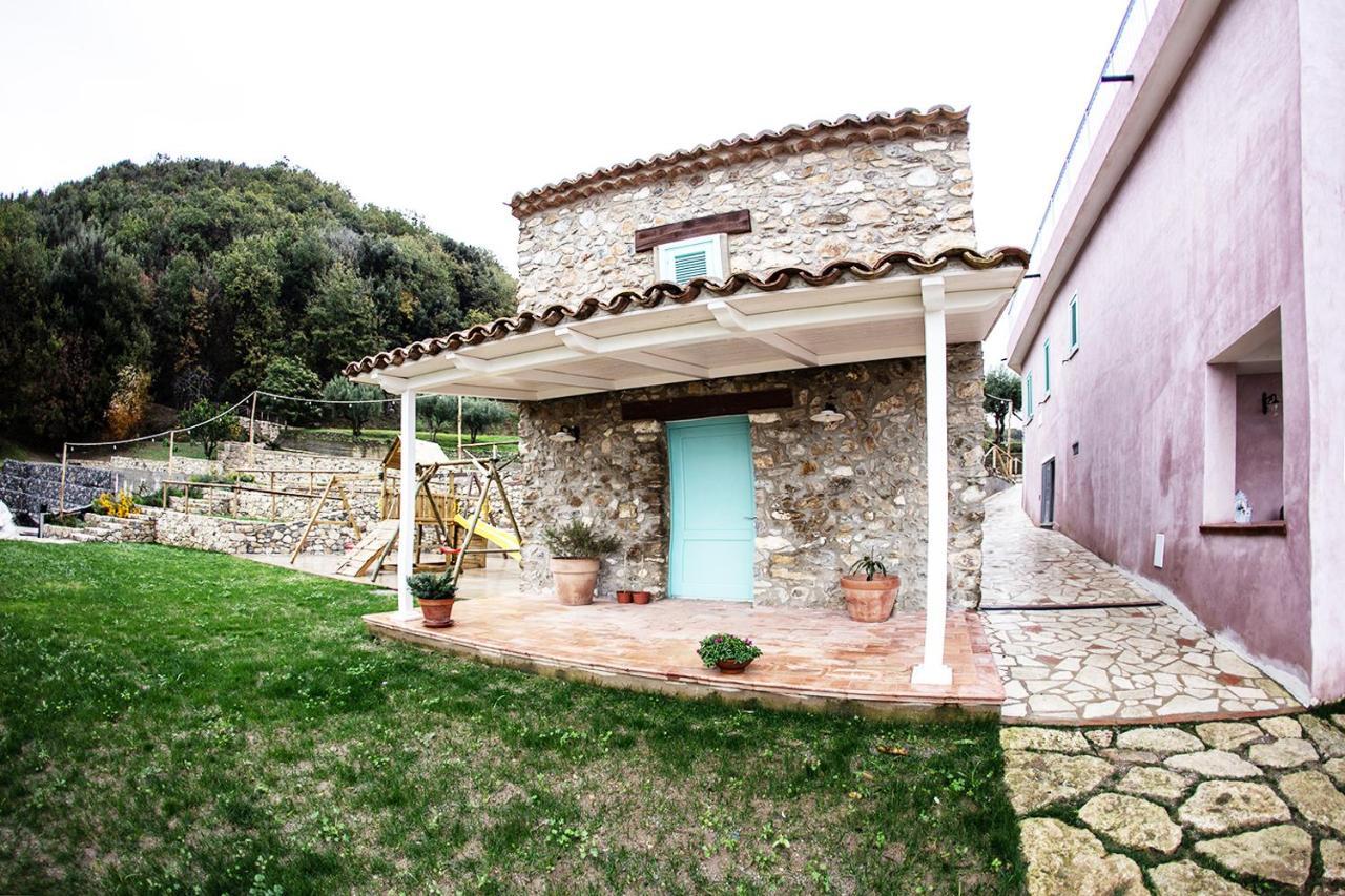 Borgo Rosso Di Sera Resort San Lucido Exterior foto