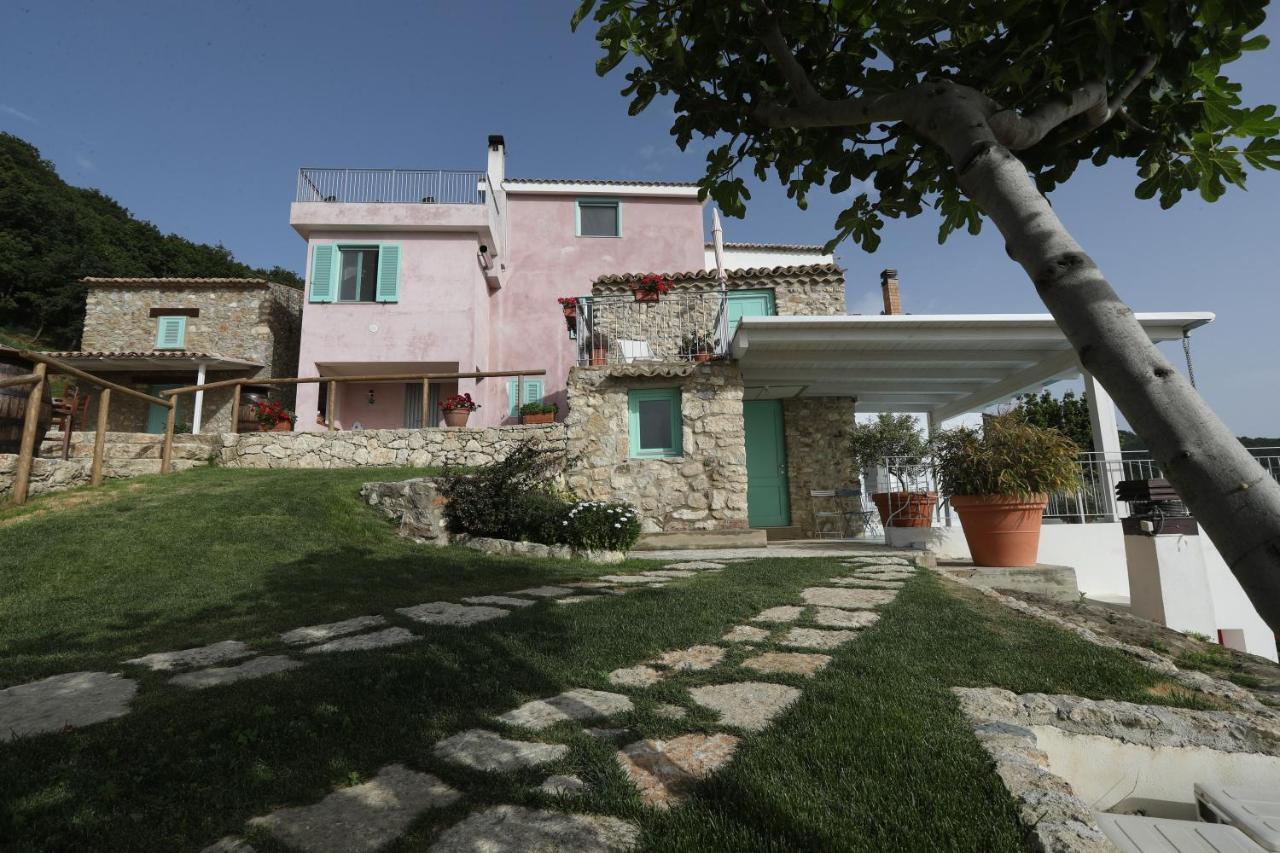 Borgo Rosso Di Sera Resort San Lucido Exterior foto